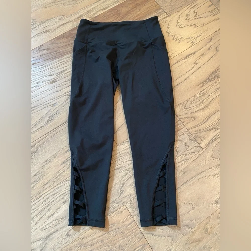 Victorias Secret Workout Leggings - Picture 1 of 6